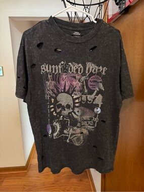 Social Collulsion Black Distressed Skull Graphic Tee